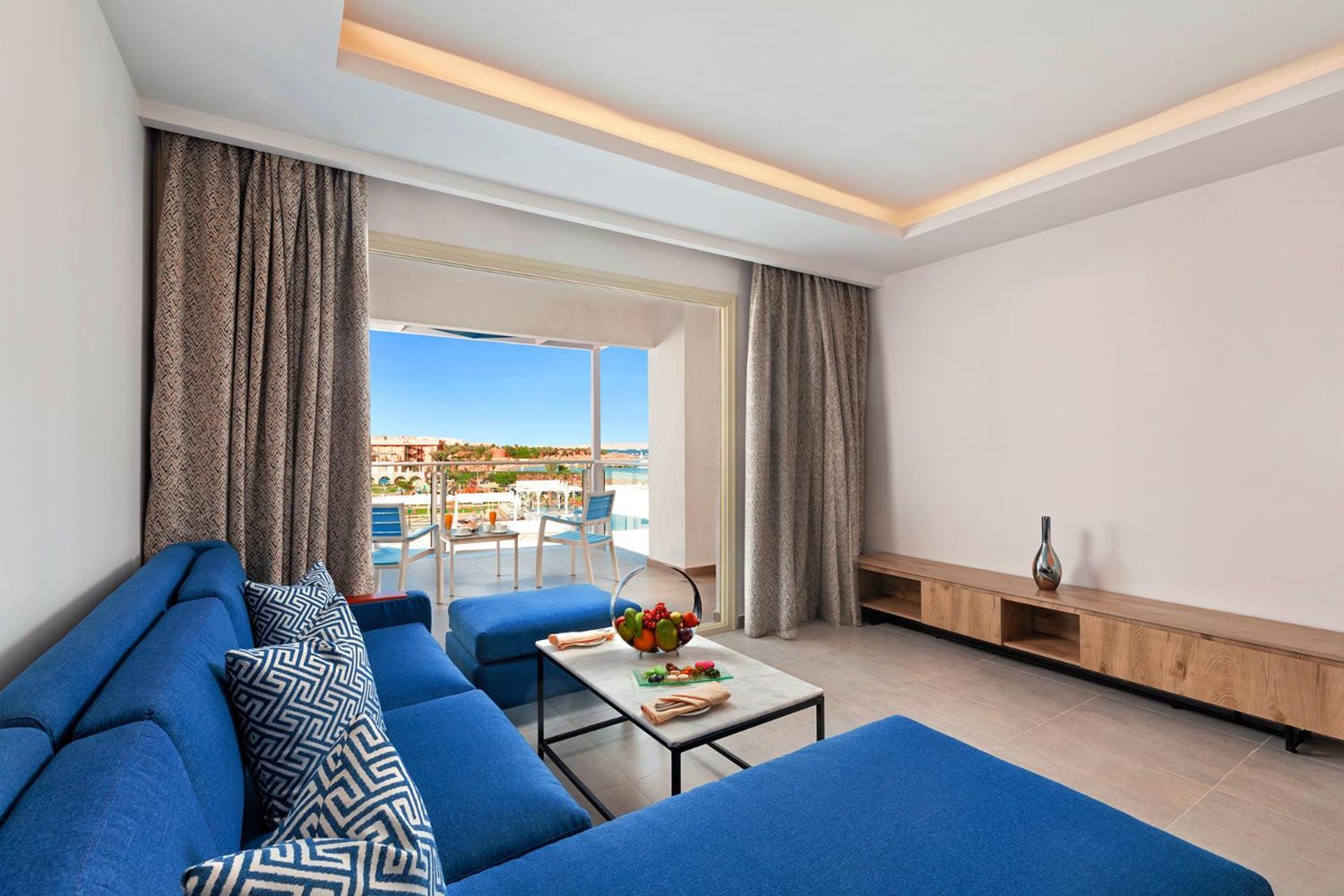 Pickalbatros Blu Spa Resort - Adults Friendly 16 Years Plus- Ultra All-Inclusive 후르가다 외부 사진 Suite at the hotel