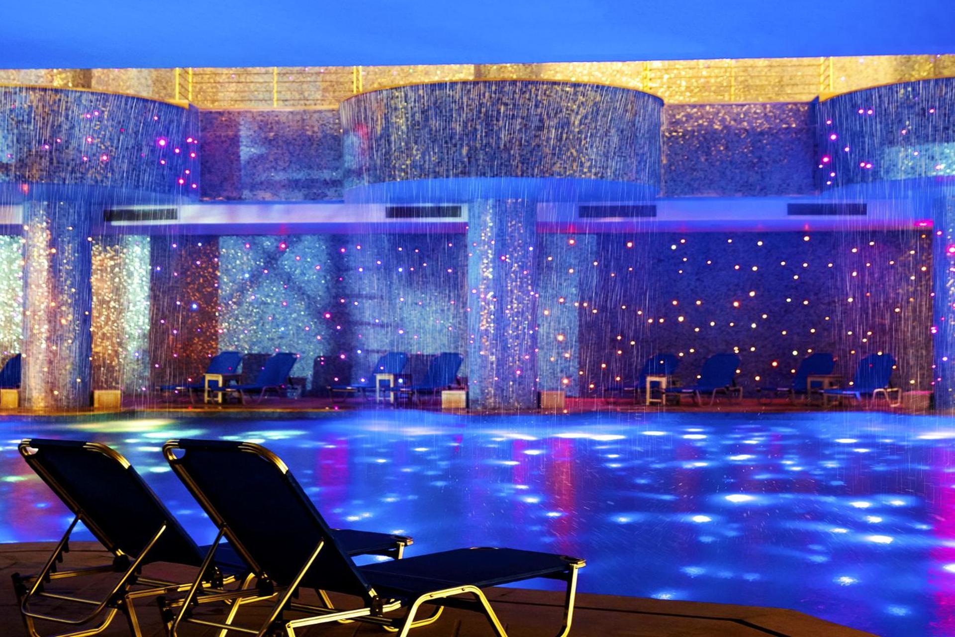 Pickalbatros Blu Spa Resort - Adults Friendly 16 Years Plus- Ultra All-Inclusive 후르가다 외부 사진 The pool at the Atlantis Paradise Island