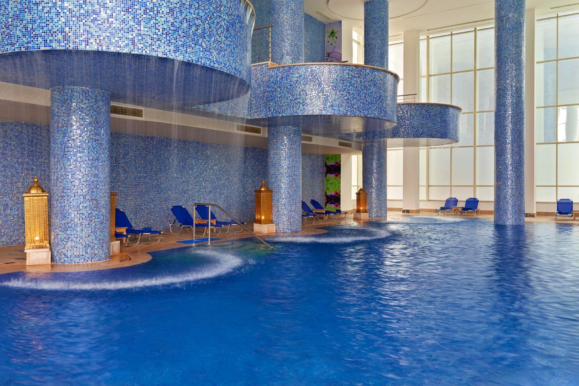 Pickalbatros Blu Spa Resort - Adults Friendly 16 Years Plus- Ultra All-Inclusive 후르가다 외부 사진 The swimming pool at the hotel